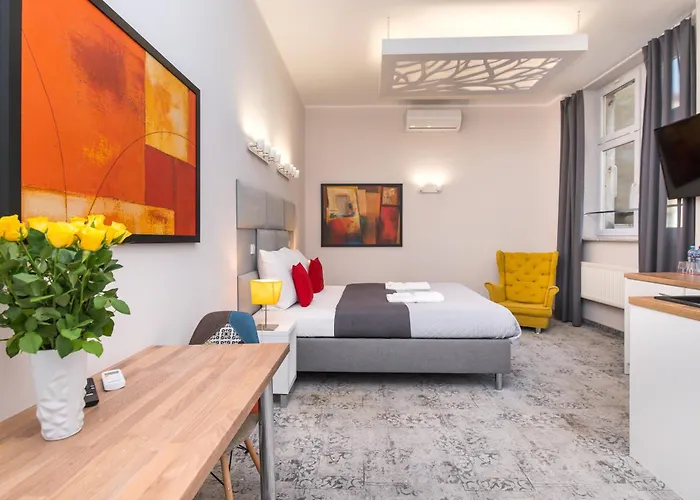 Savoy Mariacka Apartments